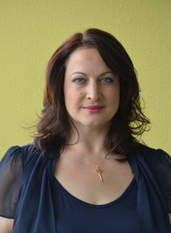 The photo is of physiotherapist Kristy Nicola