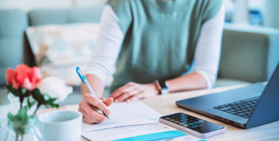 Woman working at her desk. 