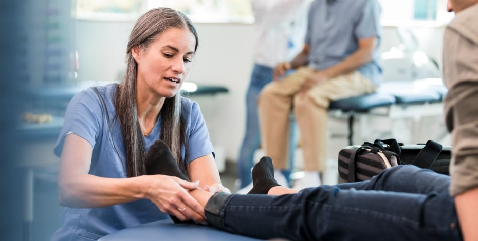 Achieving consensus on the definition of a Specialist Physiotherapist