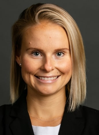 Headshot of Dr Megan Ross.