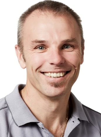 Headshot of physiotherapist Professor Gavin Williams.